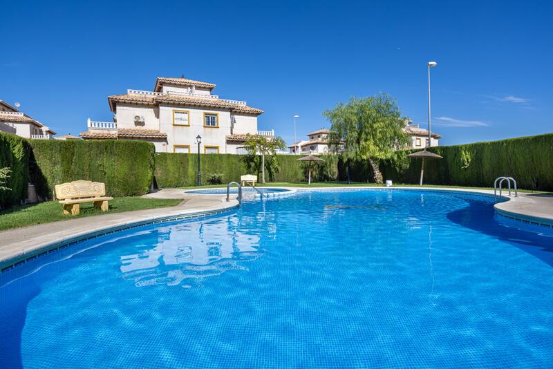 2 Cuarto Dúplex en venta
