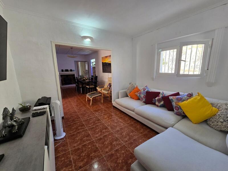 4 bedroom Country House for sale