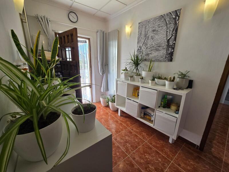 4 bedroom Country House for sale