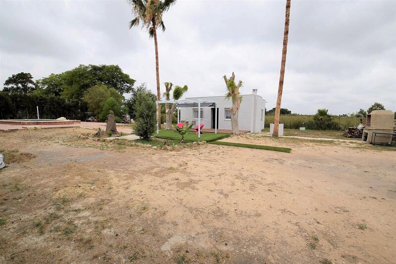 1 bedroom Country House for sale