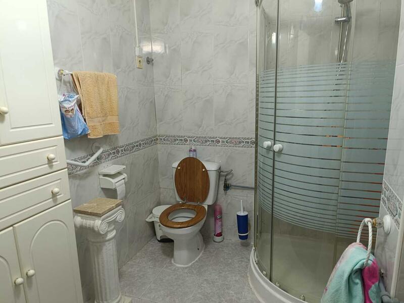 2 bedroom Townhouse for sale