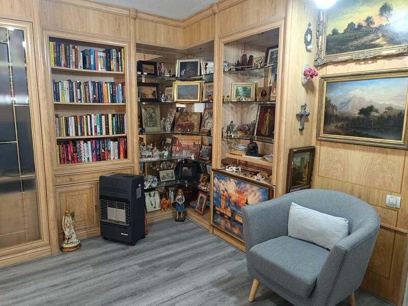 2 bedroom Townhouse for sale