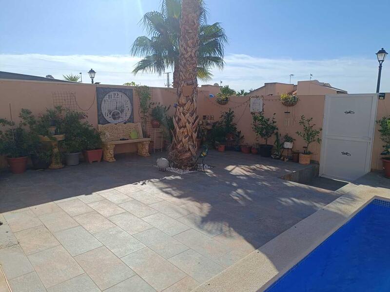 2 bedroom Duplex for sale