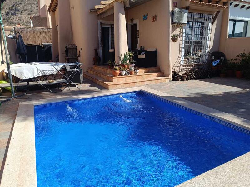 2 bedroom Duplex for sale