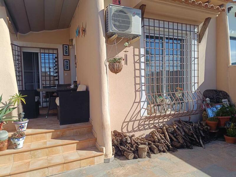 2 bedroom Duplex for sale
