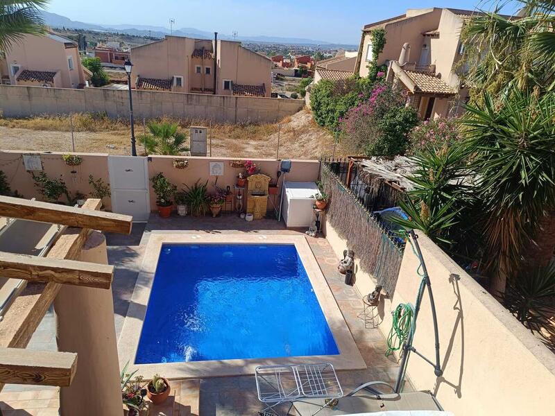 2 bedroom Duplex for sale