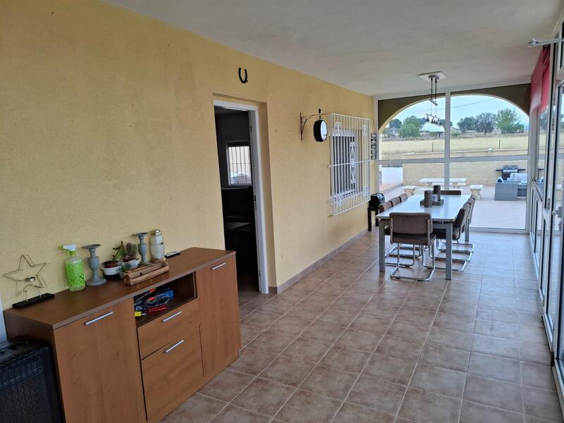 4 slaapkamer Villa Te koop