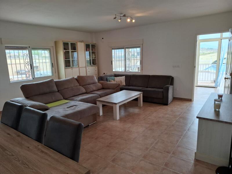 4 slaapkamer Villa Te koop