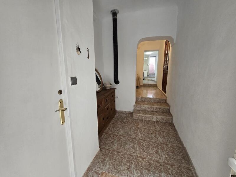 2 bedroom Townhouse for sale