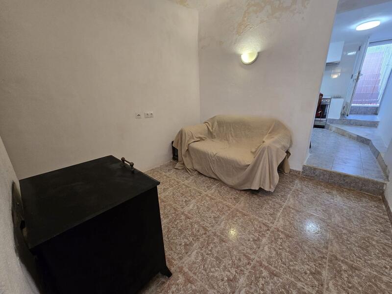 2 bedroom Townhouse for sale