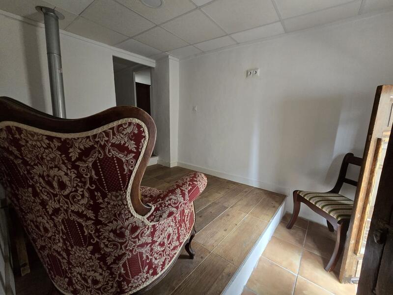 2 bedroom Townhouse for sale