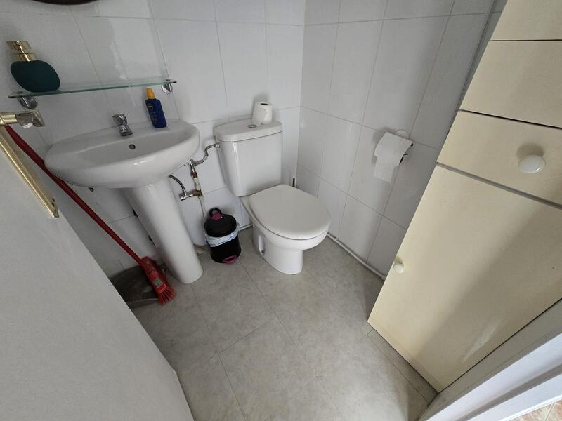 2 bedroom Townhouse for sale