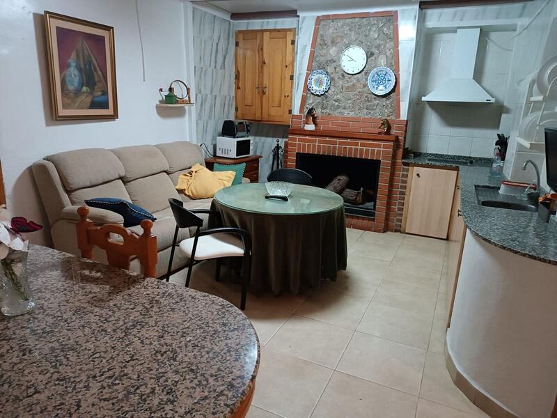 6 bedroom Country House for sale