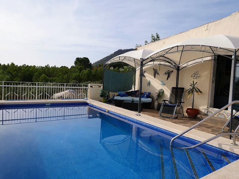 5 bedroom Villa for sale