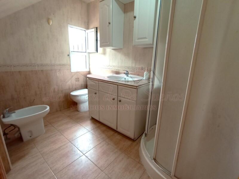 5 bedroom Country House for sale