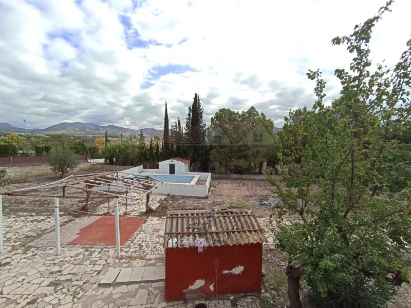 5 bedroom Country House for sale