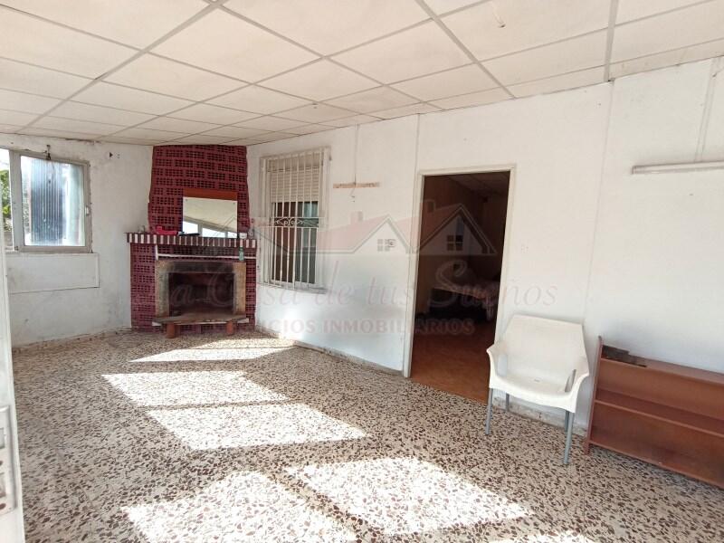5 bedroom Country House for sale