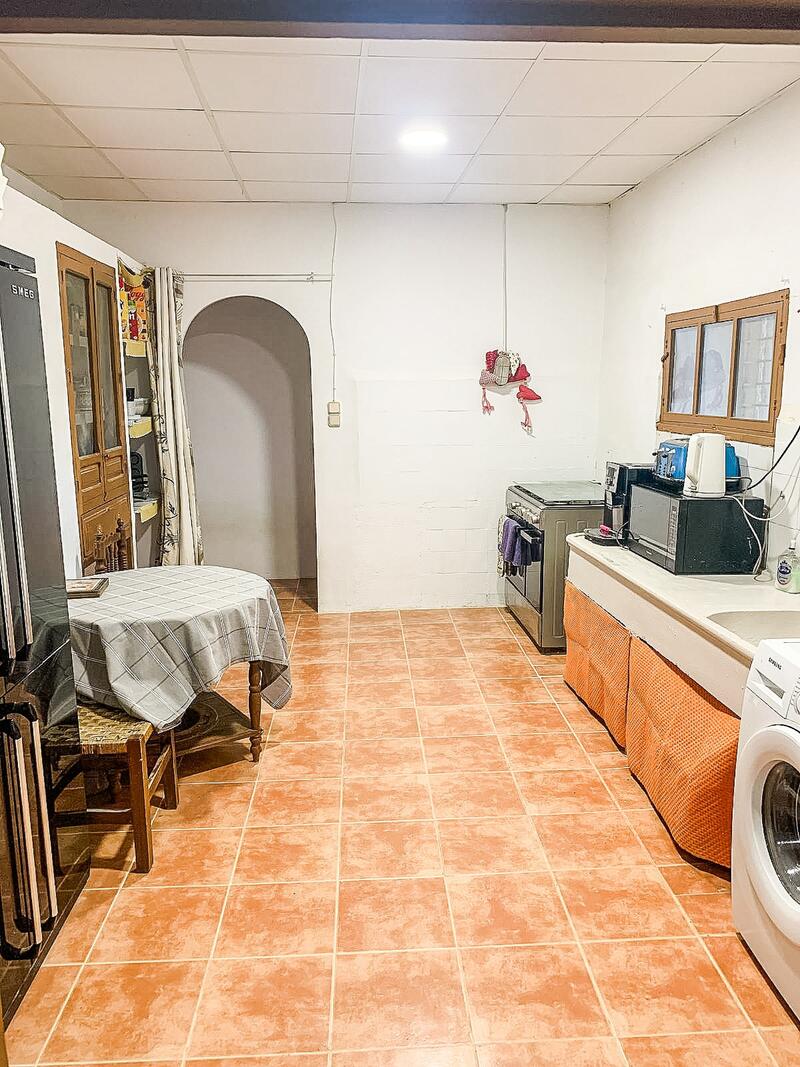 4 bedroom Country House for sale