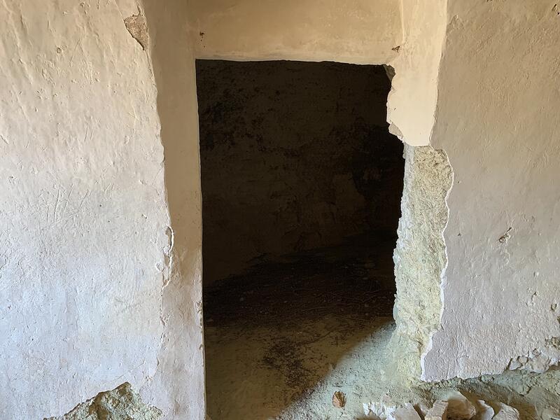 5 bedroom Cave House for sale