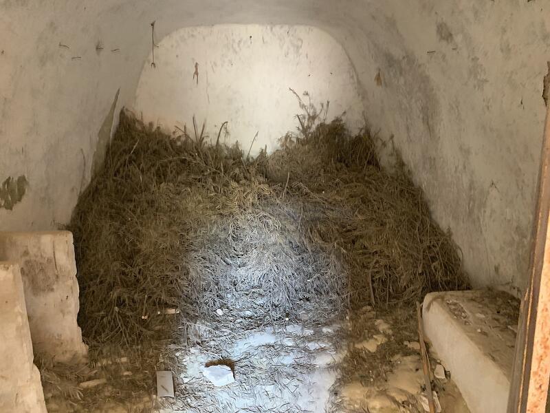 5 bedroom Cave House for sale