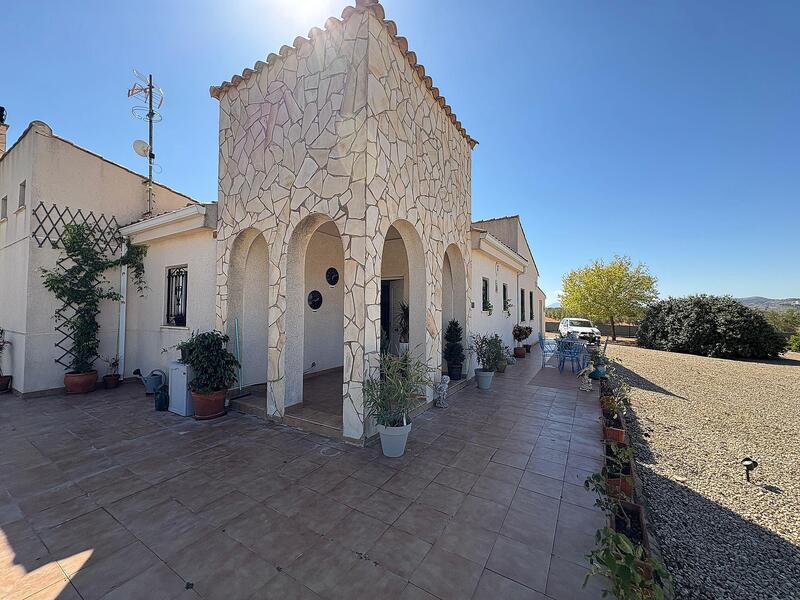 3 bedroom Villa for sale