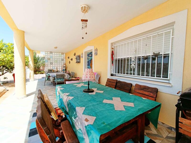 5 bedroom Villa for sale