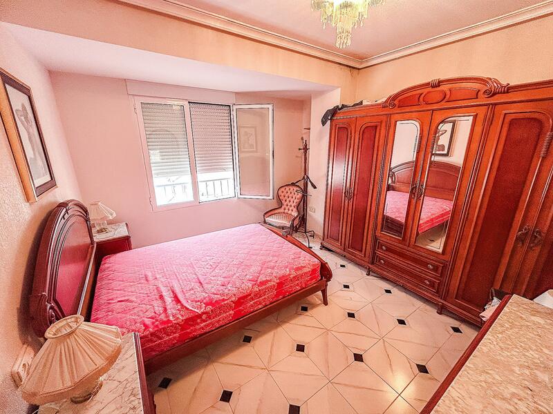 6 bedroom Country House for sale