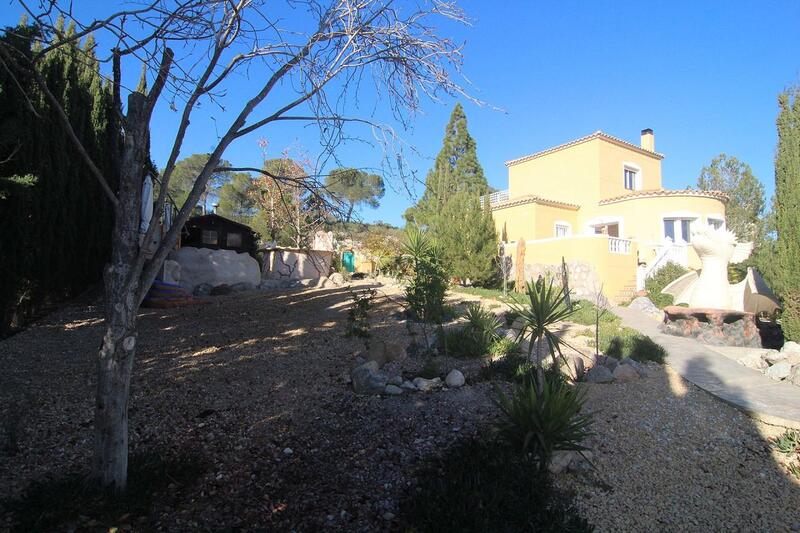 4 bedroom Villa for sale
