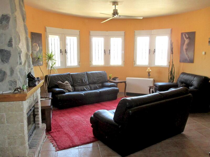 4 bedroom Villa for sale