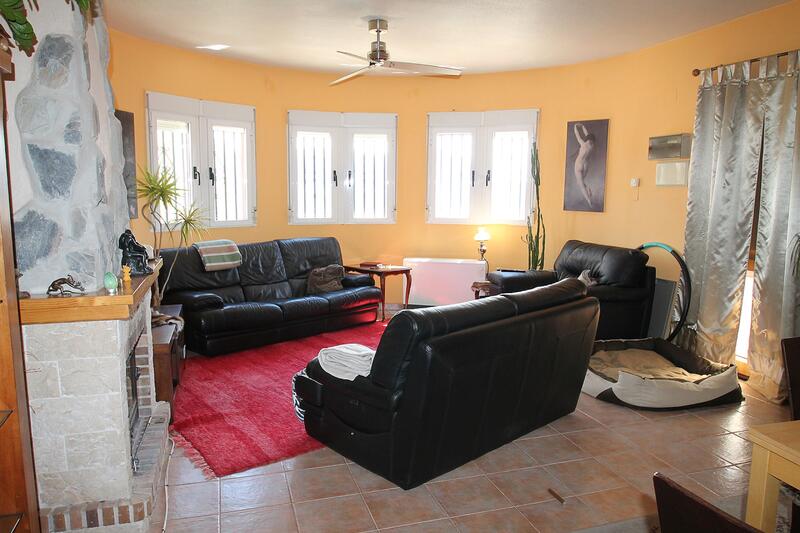 4 bedroom Villa for sale