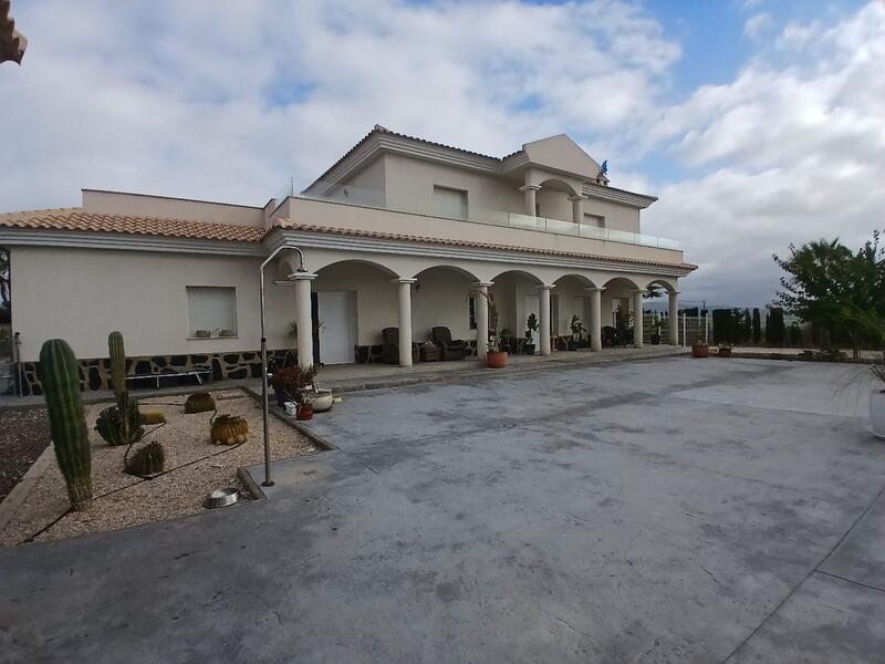 5 chambre Villa à vendre