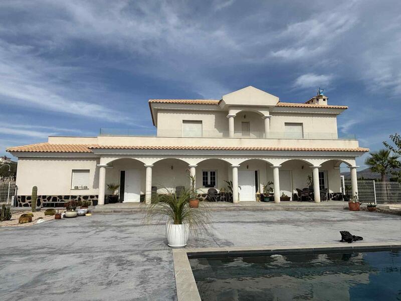 5 chambre Villa à vendre