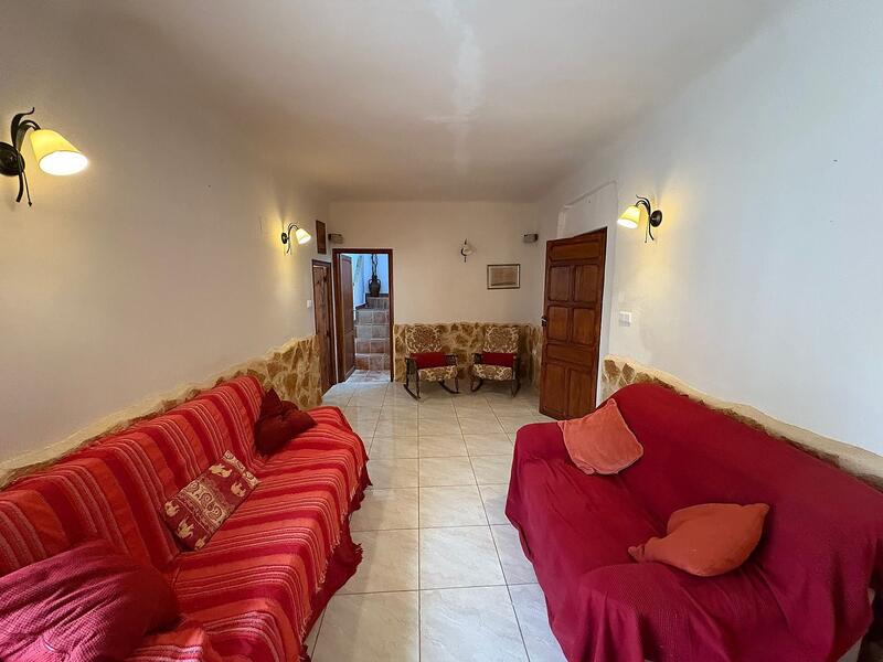5 bedroom Duplex for sale