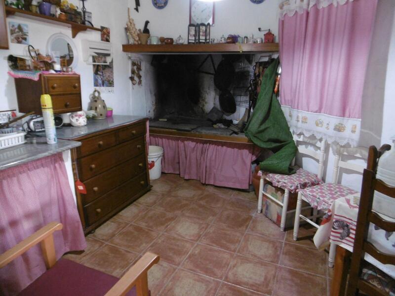2 bedroom Country House for sale