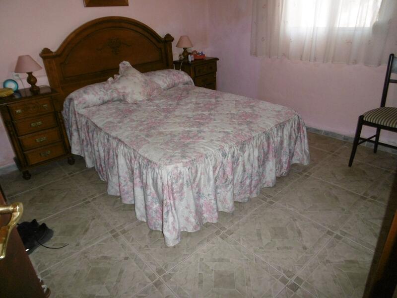 2 bedroom Country House for sale