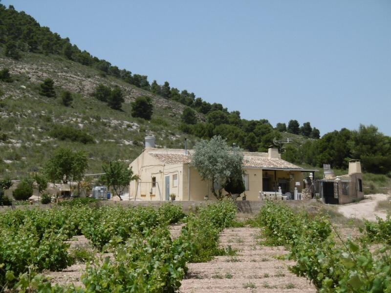 2 bedroom Country House for sale