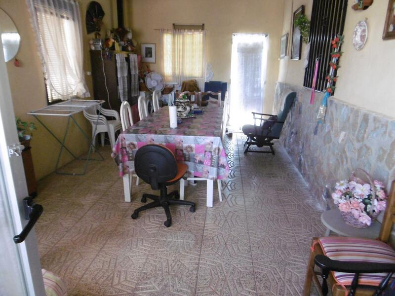 2 bedroom Country House for sale