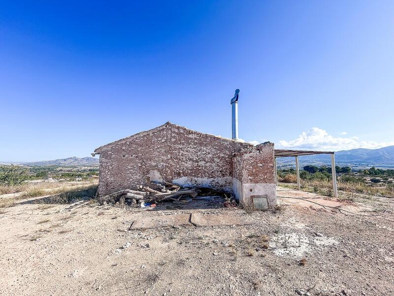 2 Cuarto Casa de Campo en venta