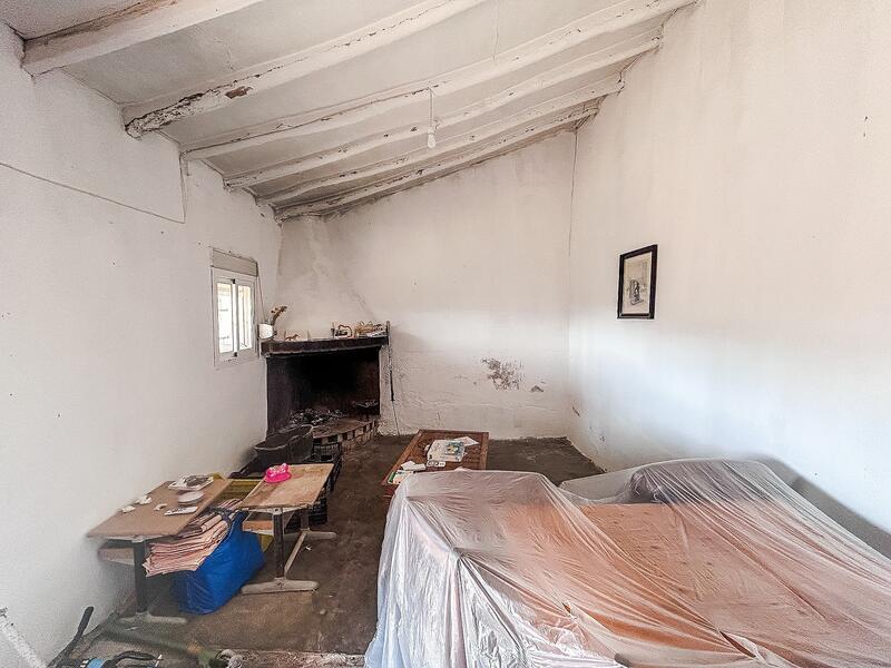 2 Cuarto Casa de Campo en venta