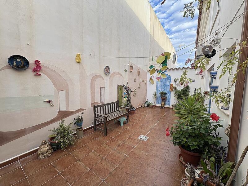 5 sovrum Lägenhet till salu 5 sovrum Lägenhet till salu