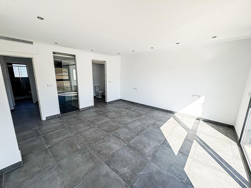 5 bedroom Villa for sale 5 bedroom Villa for sale