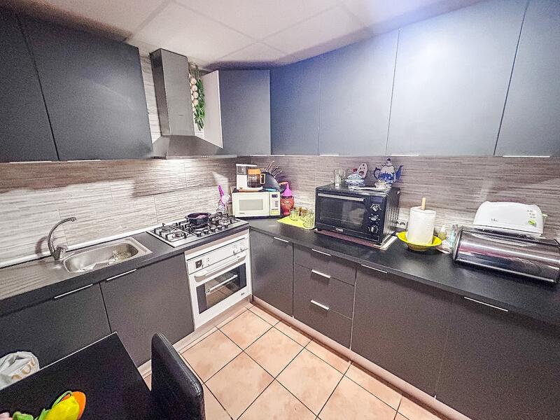 9 bedroom Townhouse for sale 9 bedroom Townhouse for sale