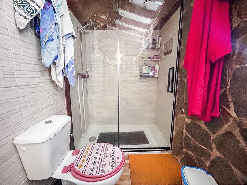 9 bedroom Townhouse for sale 9 bedroom Townhouse for sale