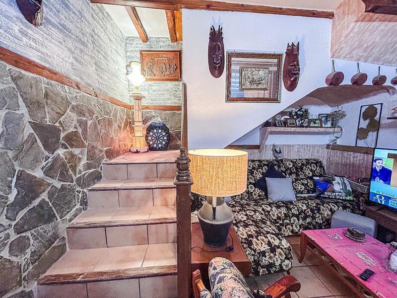 9 bedroom Townhouse for sale 9 bedroom Townhouse for sale