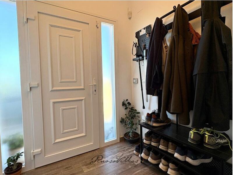 4 slaapkamer Villa Te koop