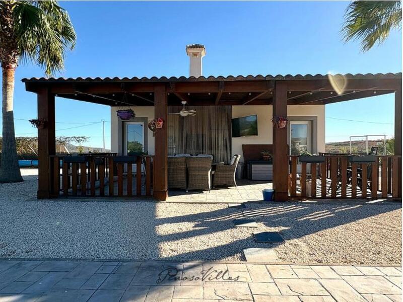 4 slaapkamer Villa Te koop