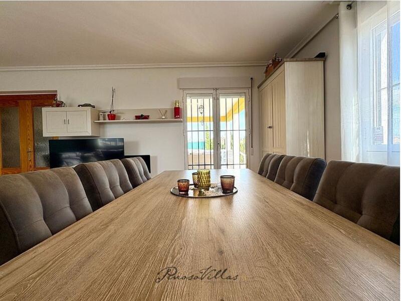 3 slaapkamer Villa Te koop 3 slaapkamer Villa Te koop