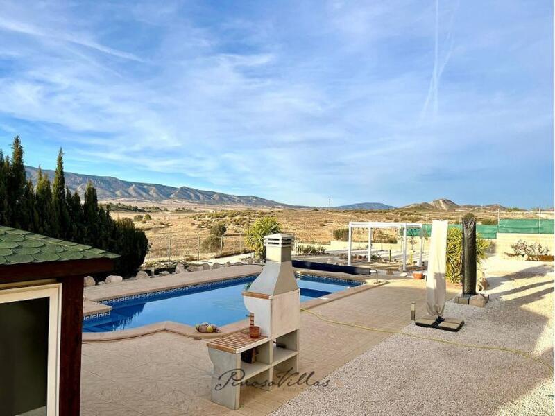 3 slaapkamer Villa Te koop 3 slaapkamer Villa Te koop