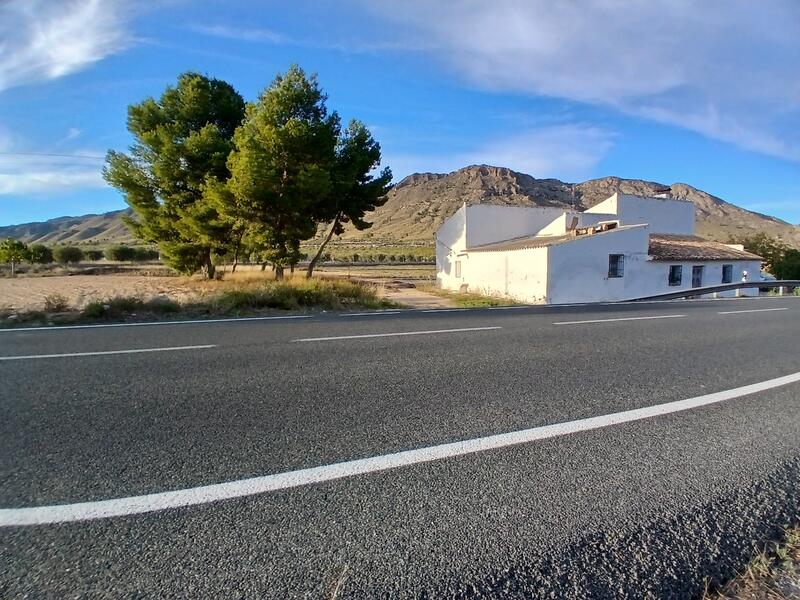 Herregård til salgs i Yecla, Murcia Herregård til salgs i Yecla, Murcia