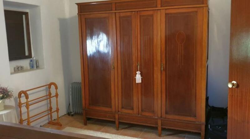 3 спальная комната Деревенский Дом продается 3 спальная комната Деревенский Дом продается